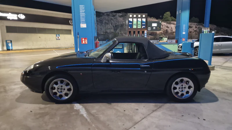 2002 Fiat Barchetta in Tres Cantos 4