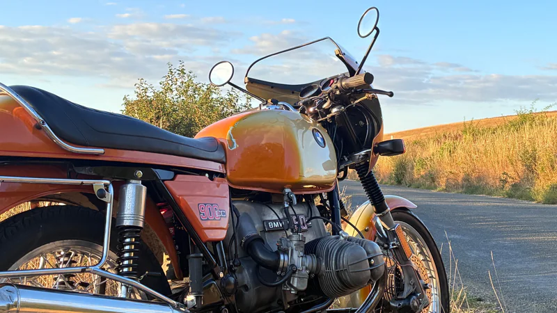 1976 BMW R90s in Newbury 4