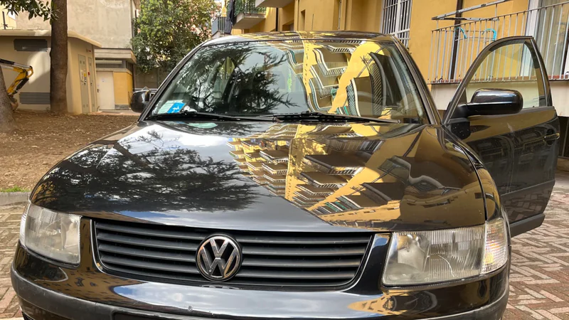 1997 Volkswagen Passat in Milan 7
