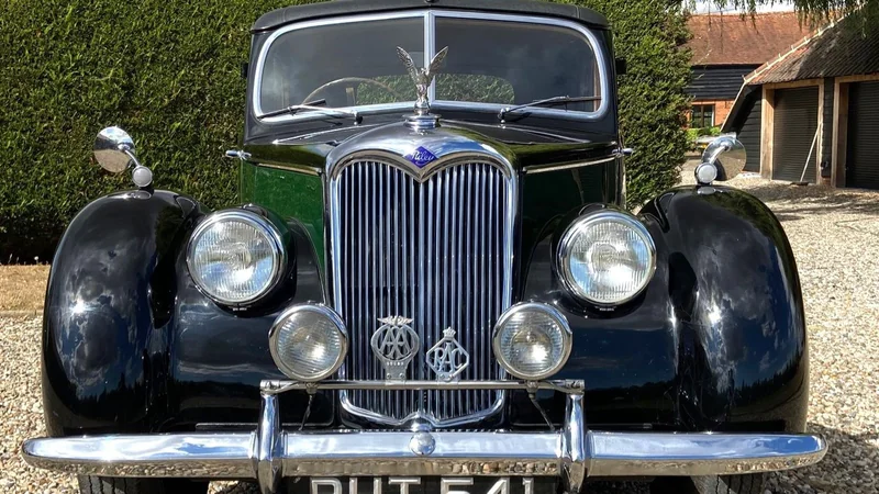 1952 Riley RME in South Croydon 3
