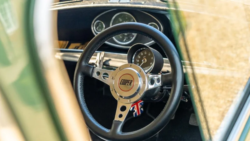 1969 Mini Classic Cooper in Crawley 5