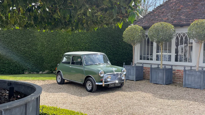 1969 Mini Classic Cooper in Crawley 3