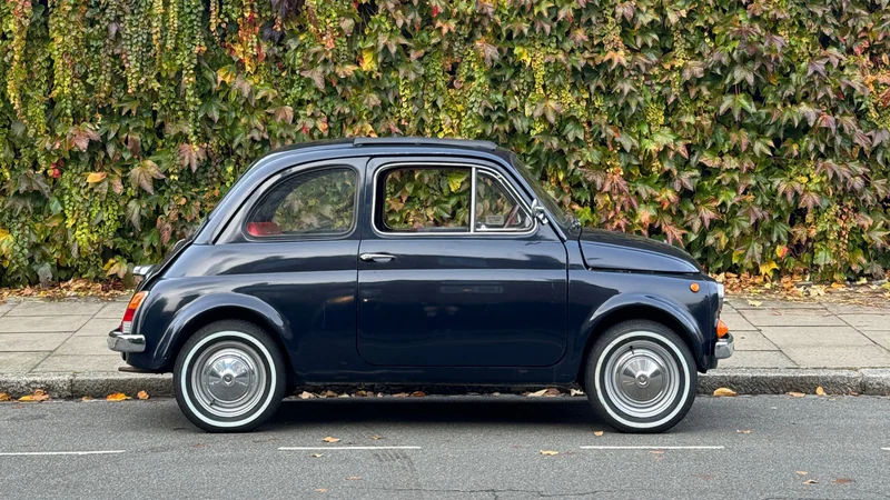 1972 Fiat 500 in London 3