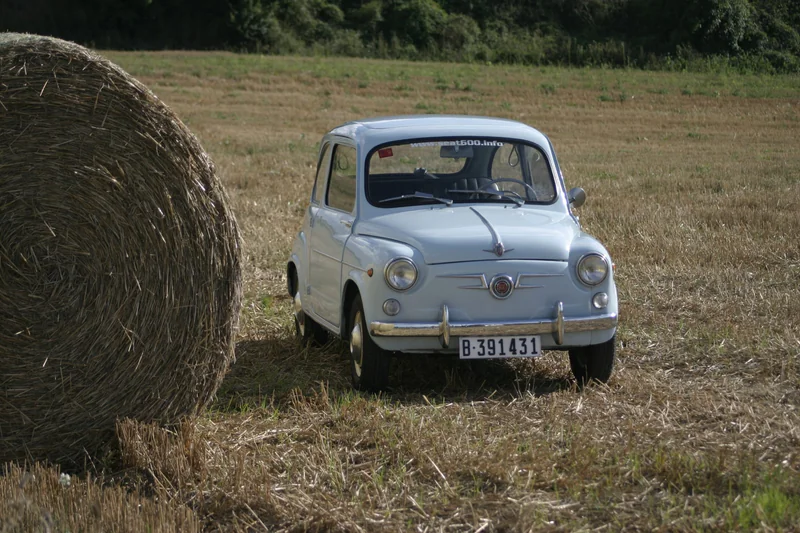 1975 Seat 600 E in Barcelona 3