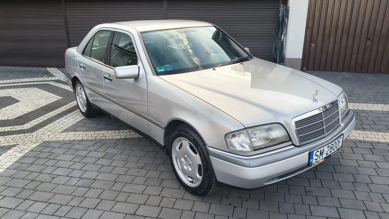 1995 Mercedes-Benz C280 in Mysłowice 4