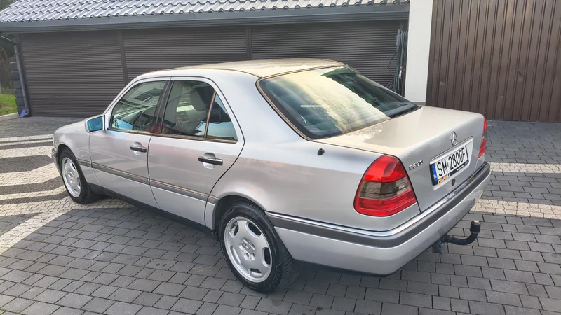 1995 Mercedes-Benz C280 in Mysłowice 3