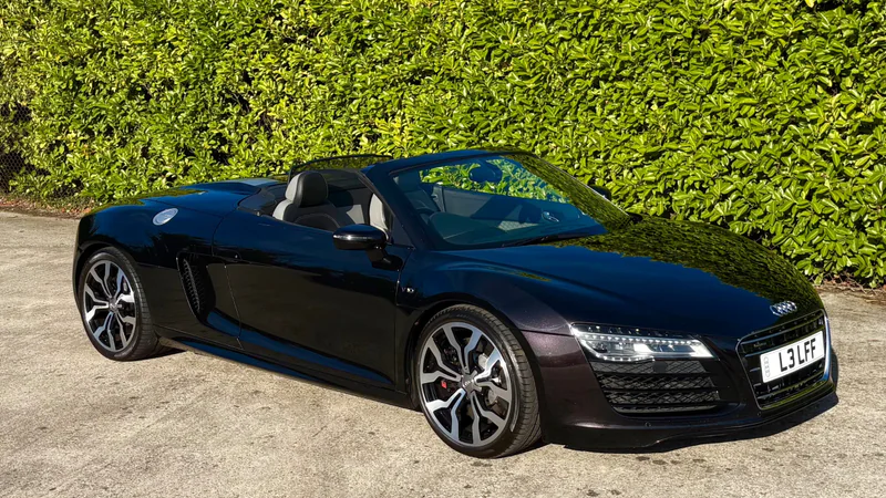 2014 Audi R8 V10 SPYDER in Bristol 3