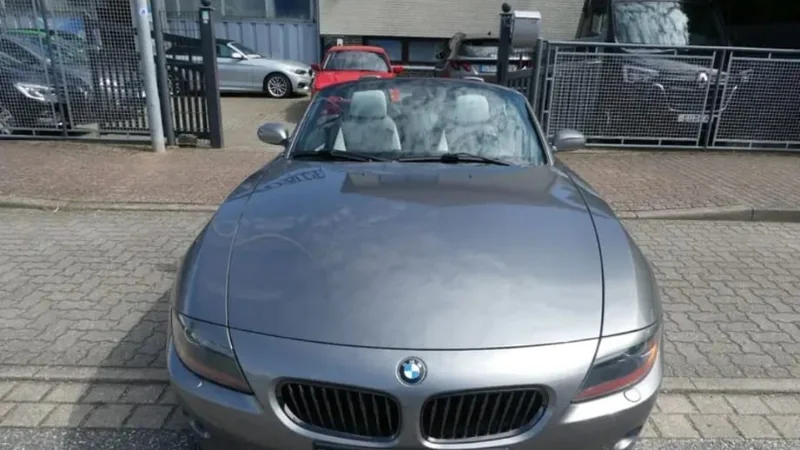 2003 BMW Z4 E85 in Como 8