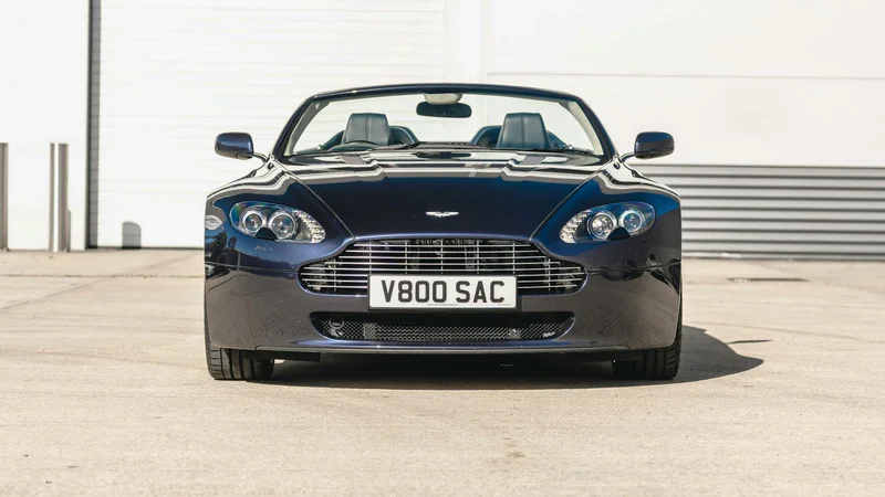 2008 Aston Martin Vantage roadster in Waterlooville 5