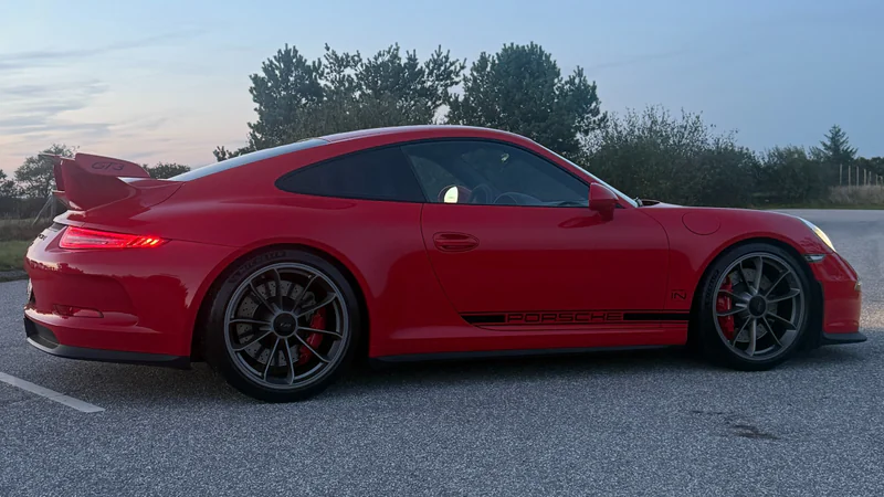 2014 Porsche 911 GT3 in Gentofte 12