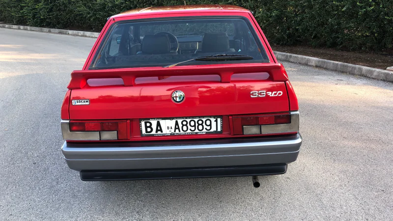 1989 Alfa Romeo 33 in Modugno 2