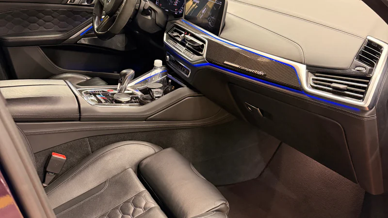 2020 BMW X6m in Jette 2