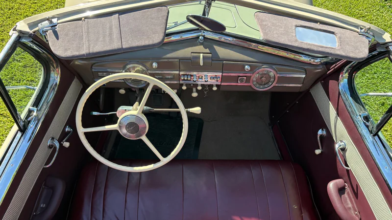 1940 Packard 120 in Granada 12
