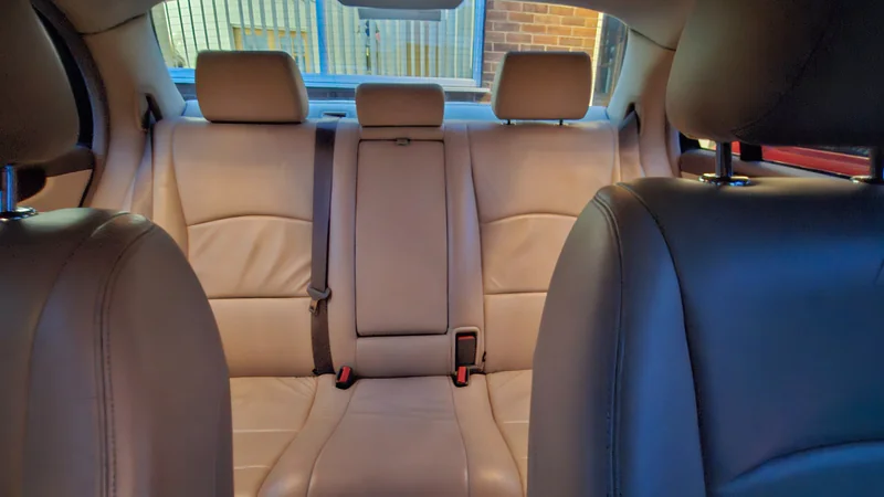 2004 Jaguar XJR in Preston 7