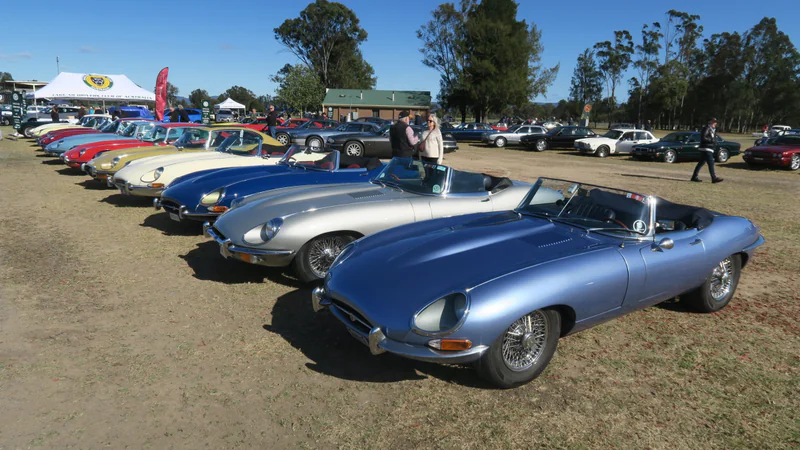 1965 Jaguar E-Type in Brookvale 8