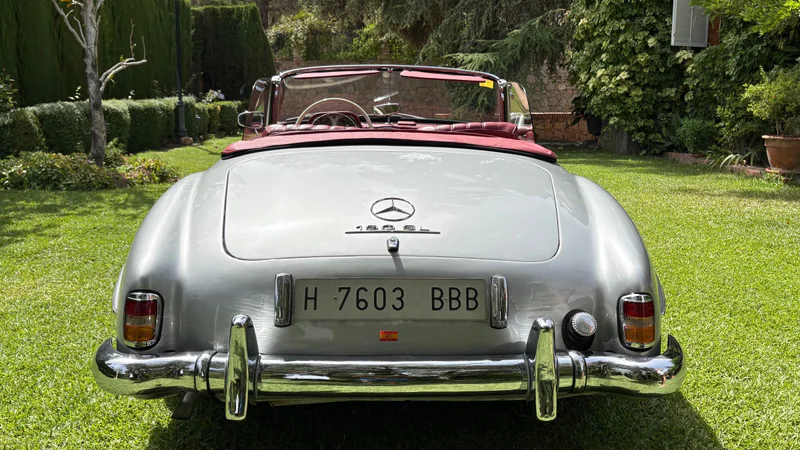1966 Mercedes-Benz 190 SL in Granada 3