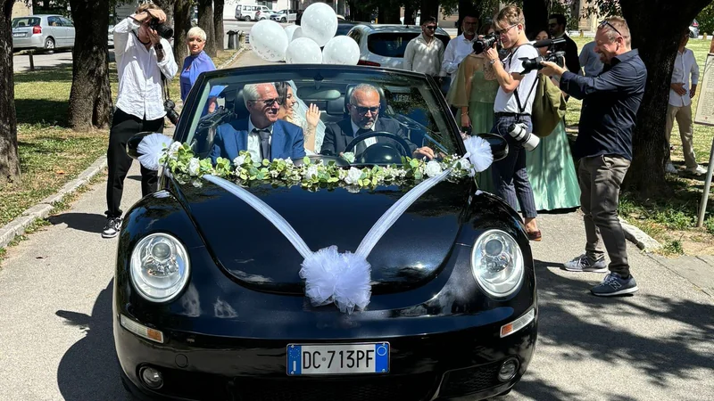 2006 Volkswagen New Beetle in Pisa 8