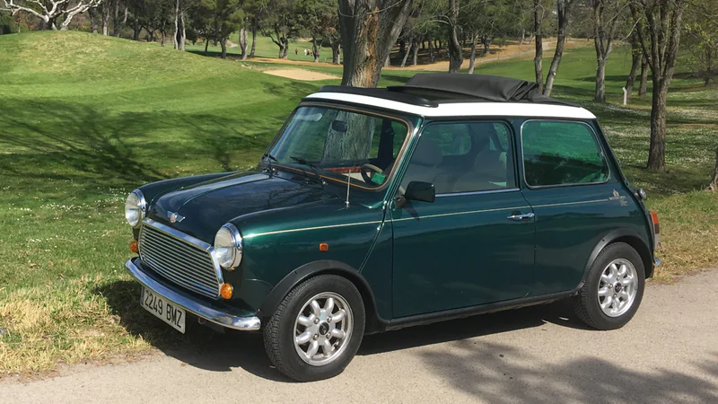 1992 Mini Austin Cooper in San Sebastián de los Reyes 3