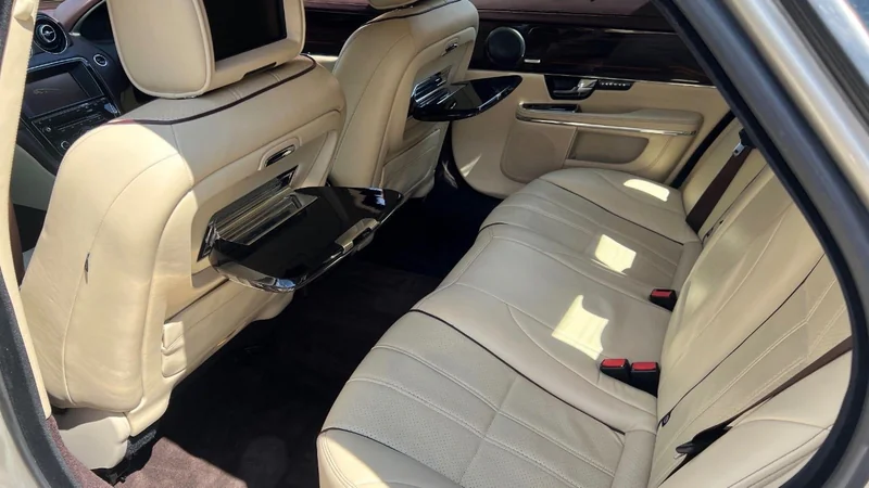 2011 Jaguar XJ Supersport LWB 4
