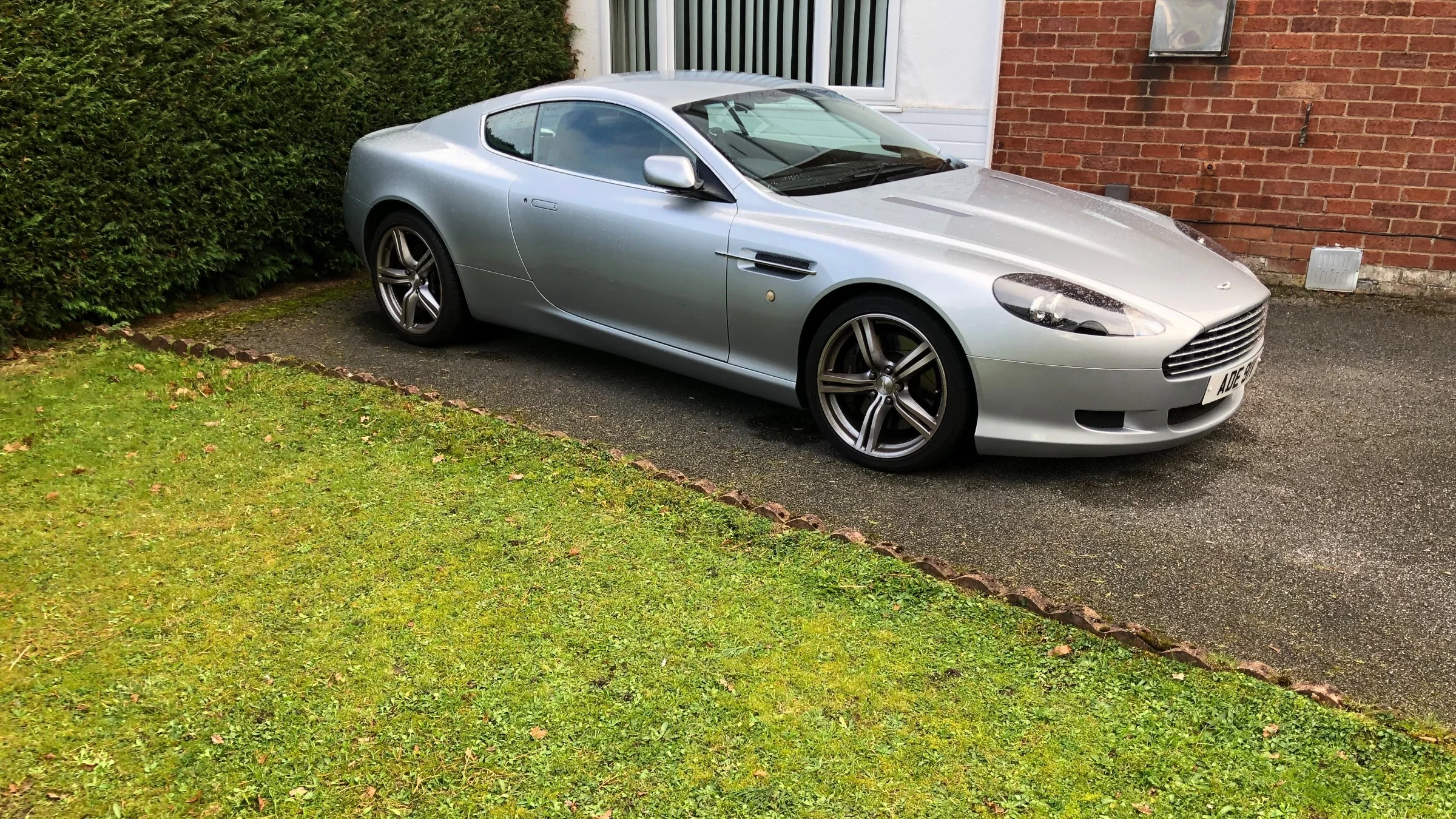 2005 Aston Martin DB9