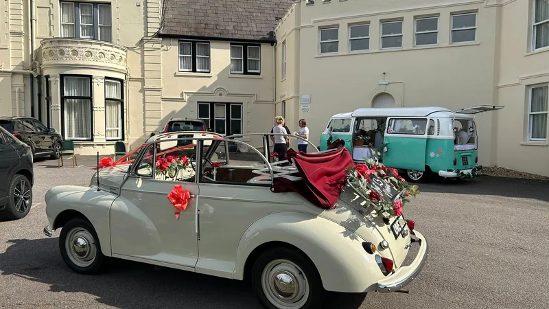1959 Morris Minor 1000 in Southampton 4