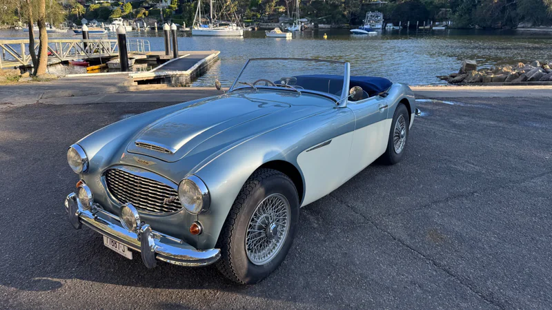 1960 Austin-Healey 3000 in Sydney 2
