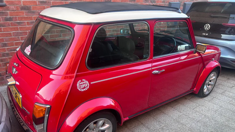 2000 Rover Classic Mini 1.3 Cooper in York 10