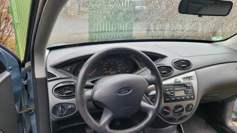 2004 Ford Focus in Hohen Neuendorf 5