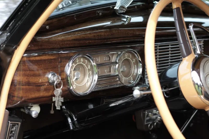 1949 Packard Eight Base 4