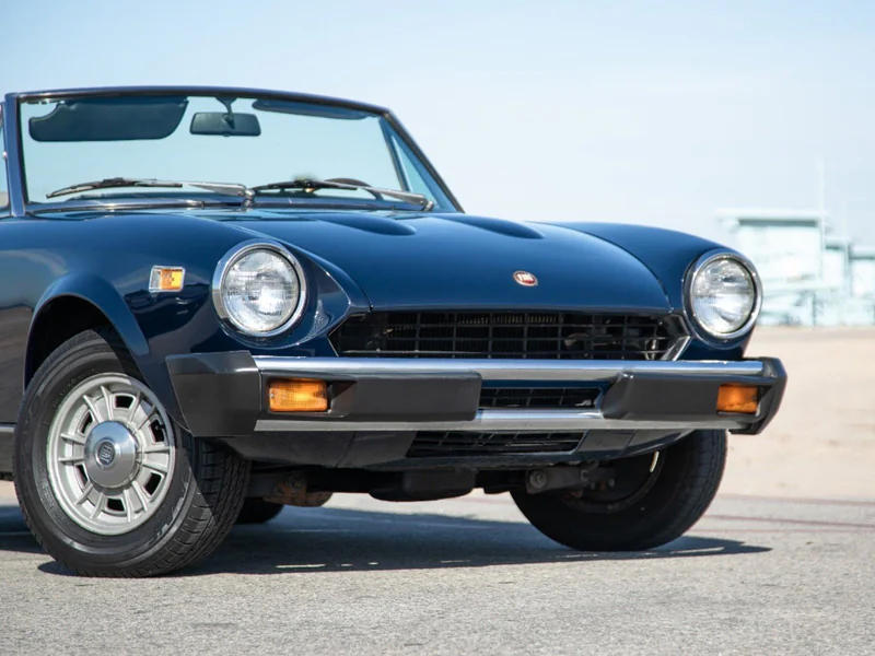 1978 Fiat 124 Spider 9
