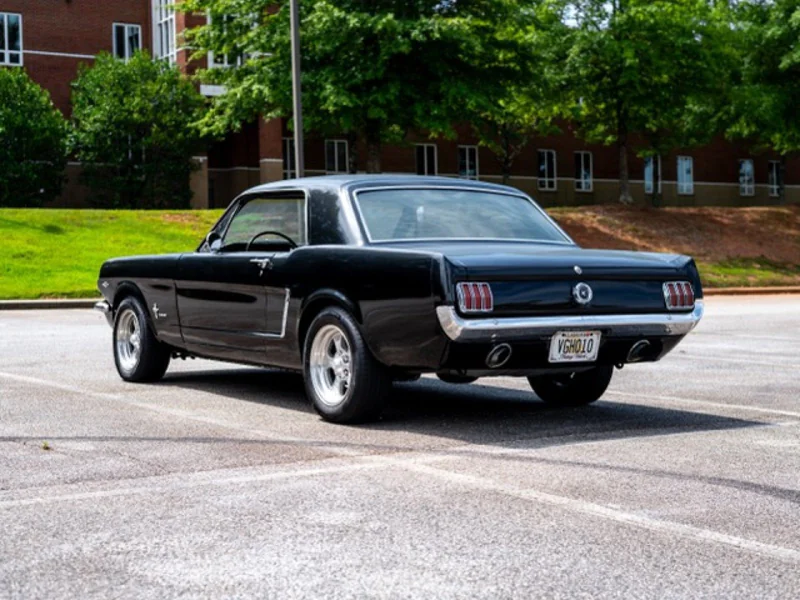 1965 Ford Mustang Base 6