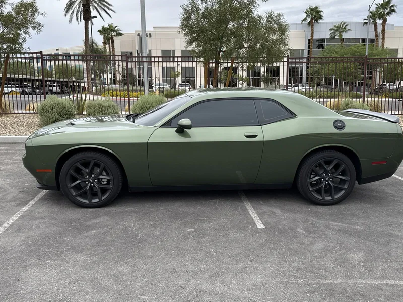 2023 Dodge Challenger Base 3