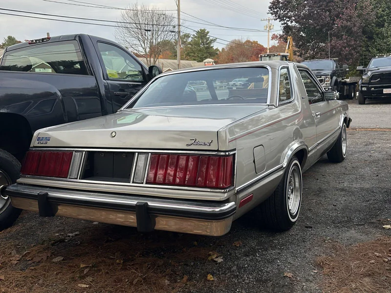 1982 Ford Fairmont Futura 4