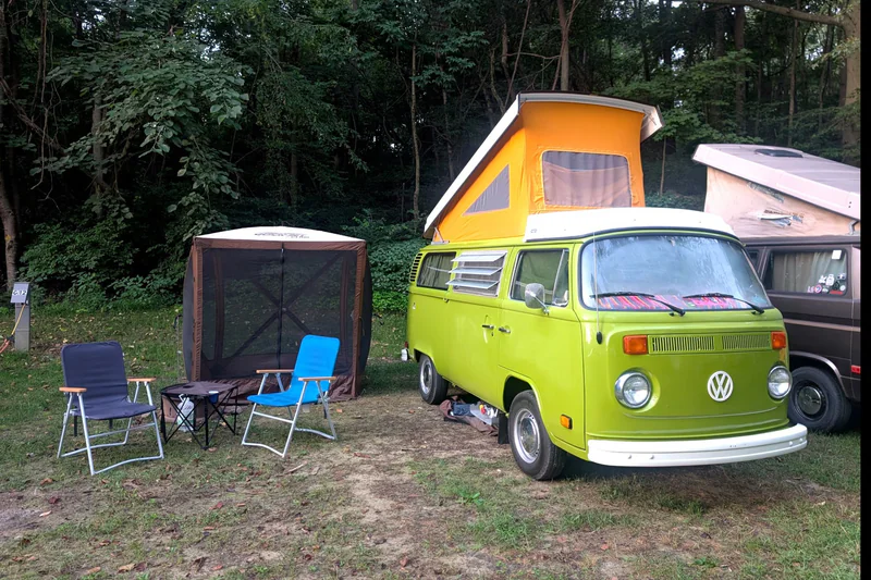 1976 Volkswagen Bus Westfalia Campmobile Deluxe 9