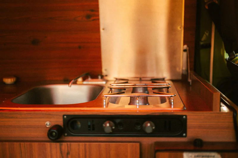 1976 Volkswagen Bus Westfalia Campmobile Deluxe 10