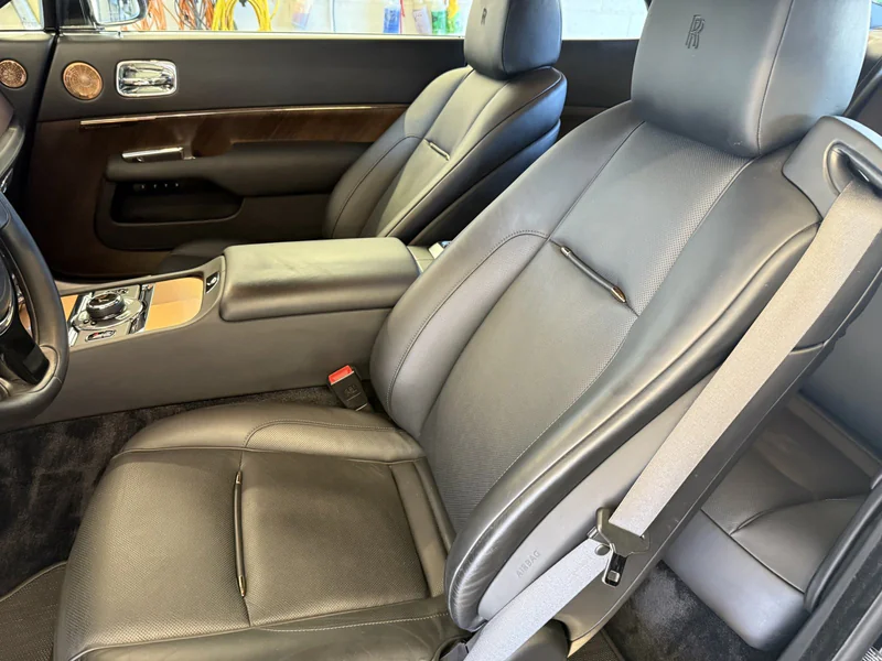 2016 Rolls-Royce Wraith Base 5