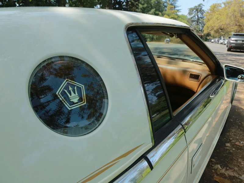 1991 Chrysler TC by Maserati Base 12