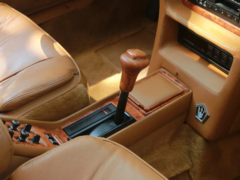 1991 Chrysler TC by Maserati Base 42
