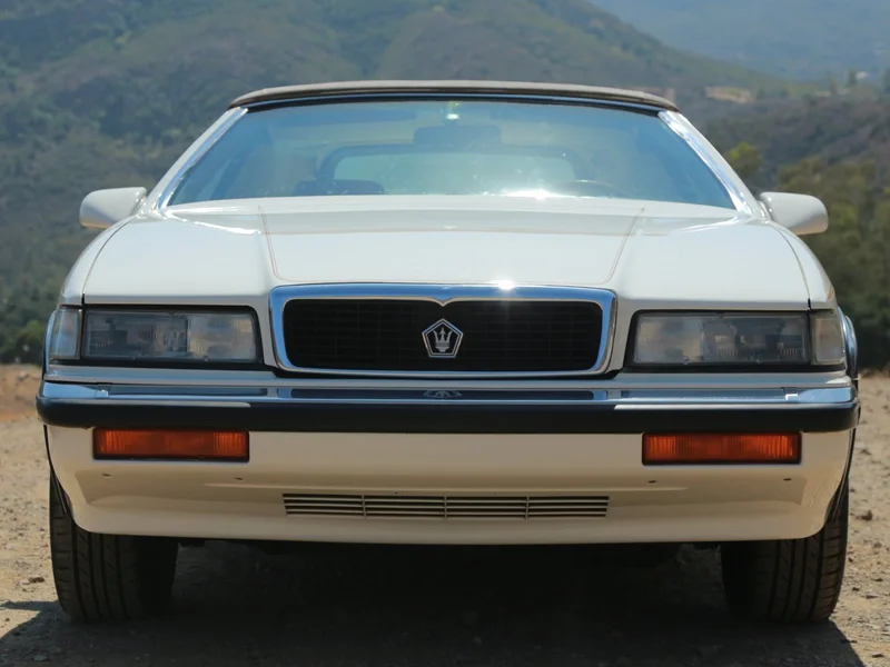 1991 Chrysler TC by Maserati Base 16