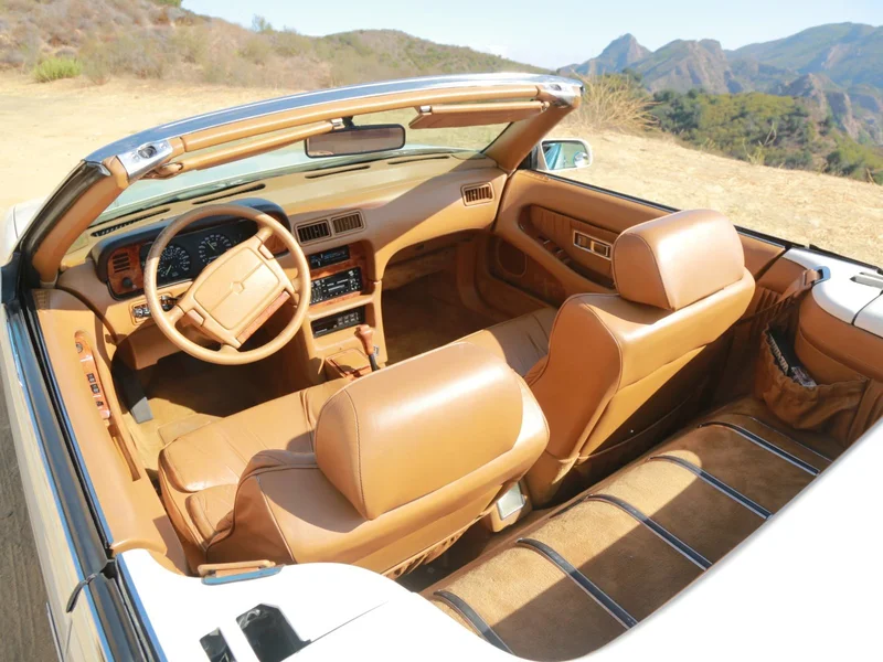 1991 Chrysler TC by Maserati Base 36