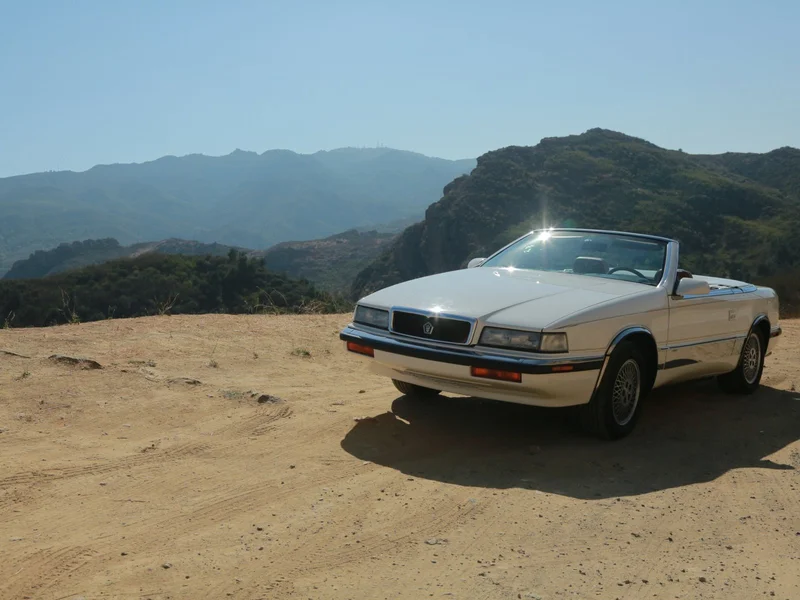 1991 Chrysler TC by Maserati Base 28