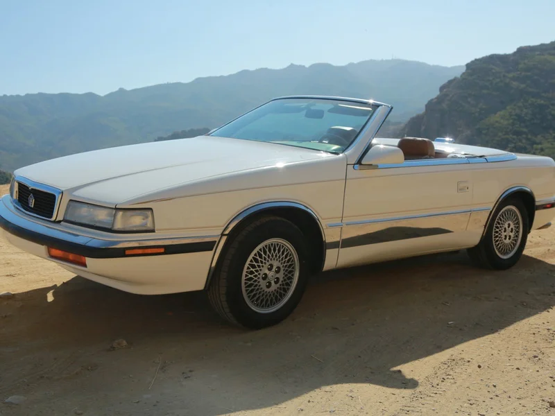1991 Chrysler TC by Maserati Base 29