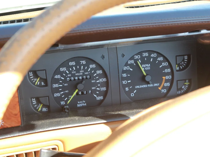 1991 Chrysler TC by Maserati Base 41