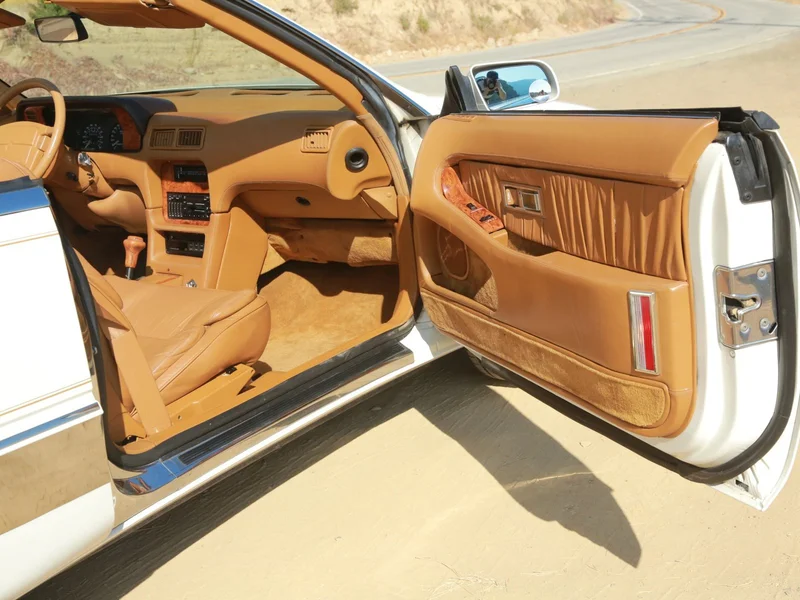 1991 Chrysler TC by Maserati Base 53
