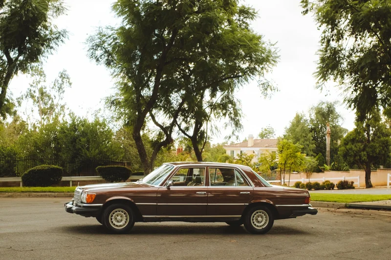 1980 Mercedes-Benz 300SD Base 3