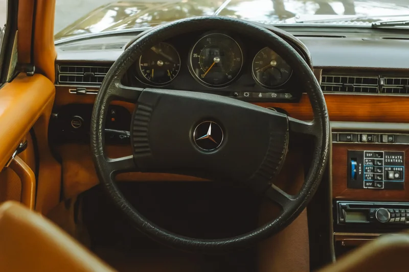 1980 Mercedes-Benz 300SD Base 7