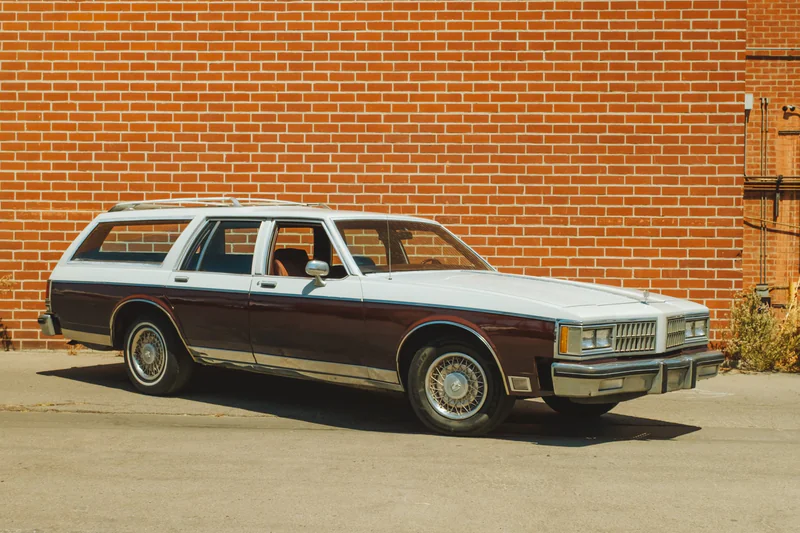 1981 Oldsmobile Cutlass Cruiser Base 6