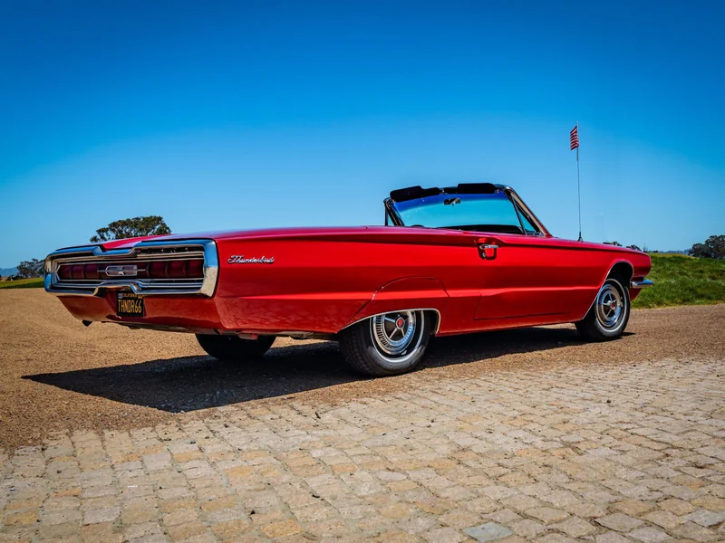 1966 Ford Thunderbird