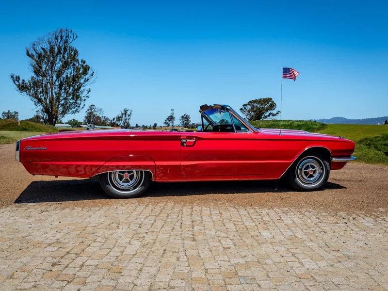 1966 Ford Thunderbird