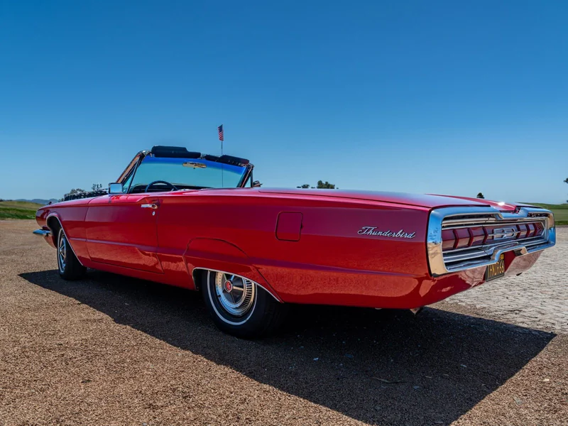 1966 Ford Thunderbird